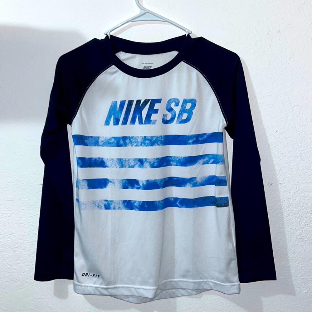 Nike SB Dri fit shirt.